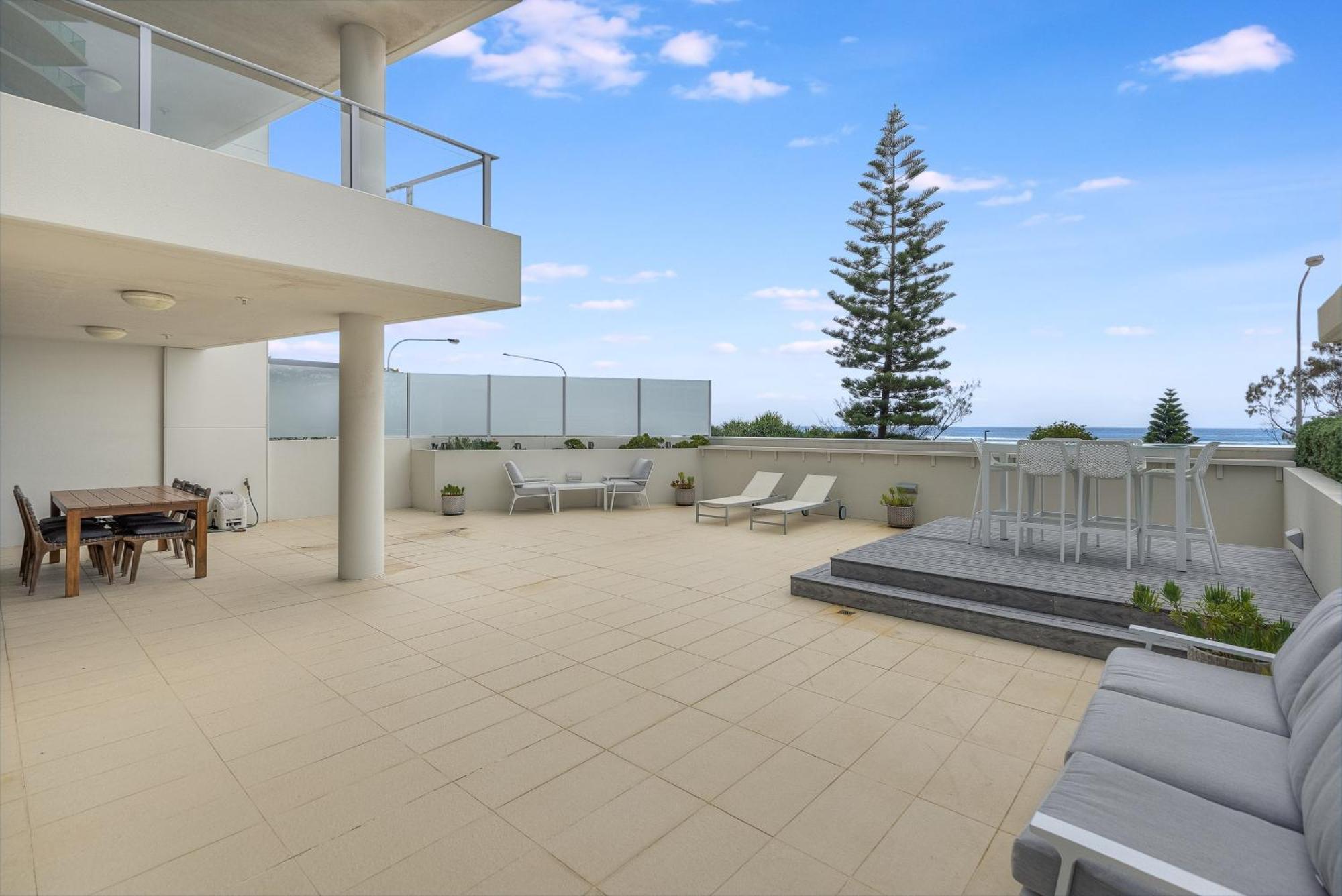 Pure Kirra Aparthotel Гоулд Коуст Екстериор снимка