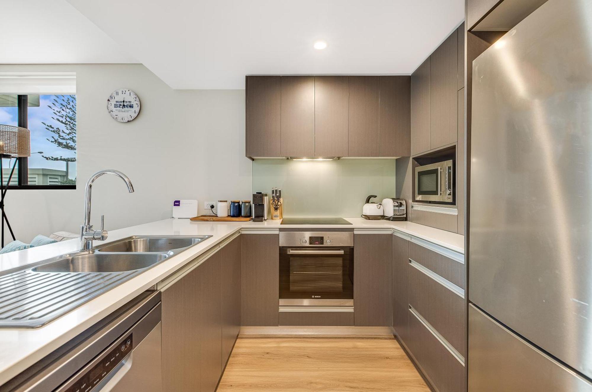 Pure Kirra Aparthotel Гоулд Коуст Екстериор снимка